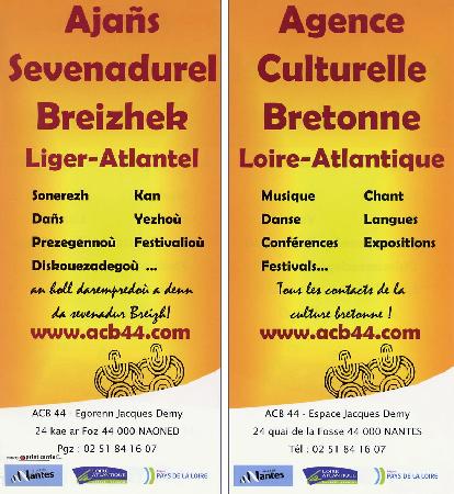Les nouveaux \'flyers\' de l\'ACB-44 bifaces et bilingues.