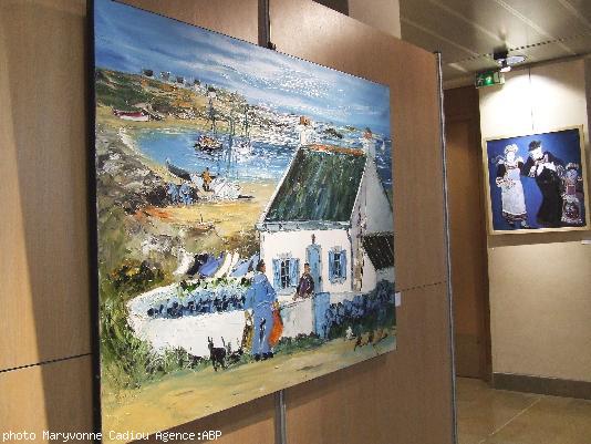 Christian Sanséau. Un souvenir d\'enfance dit-il. Ki du est devant le muret. Christian Sanséau. Un souvenir d\'enfance dit-il. Ki du est devant le muret.