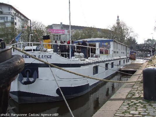 La péniche Grand Large.