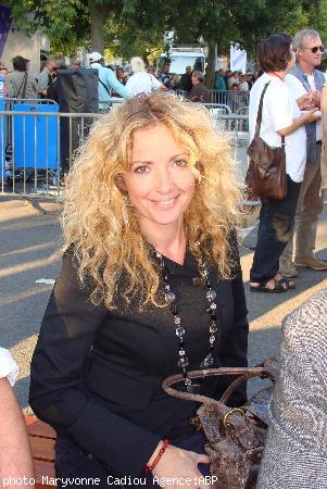 Nolwenn Korbell. Nolwenn Korbell.