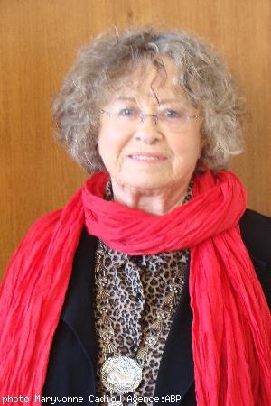 Dodik Jégou à la remise des Colliers de l\'Hermine. Rennes 27 septembre 2008. Elle reçut le sien en 1997.