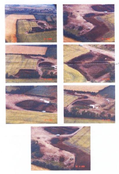 En Normandie. Roquancourt mai 2002. Vues aériennes. Comblement en RBA (Résidus de Broyages d'Automobiles) par GDE. Le petit rectangle bleu est un camping-car et donne l'échelle. Site OREEAT. Photos René Hamel de l\'OREEAT. En Normandie. Roquancourt mai 2002. Vues aériennes. Comblement en RBA (Résidus de Broyages d'Automobiles) par GDE. Le petit rectangle bleu est un camping-car et donne l'échelle. Site OREEAT. Photos René Hamel de l\'OREEAT.