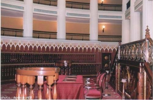Le parlement que présidait José Limantour au palacio nacional (Mexico). Collection privée de Philippe Argouarch.