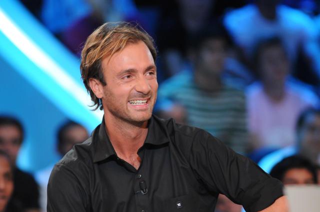 L\'ancien champion du monde Christophe Dugarry reconverti commentateur sur Canal+