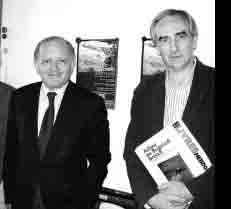 Patrick Mahé Président du festival du livre et François Goulard
député-maire de Vannes qui s\'apprête à recevoir son ami
Dominique de Villepin