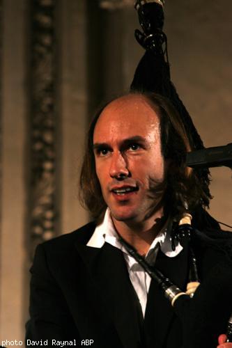 Carlos Nùñez est l\'ambassadeur de la musique galicienne