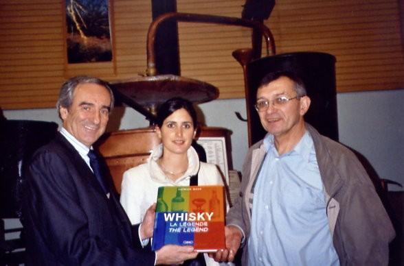 Chez le distillateur Guy Le Lay à Plomelin \"esprit eddu là ?\".