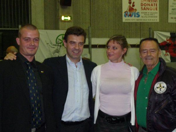 une partie de la délégation d\'ADSAV! le parti du peuple breton avec Roberto COTA président du groupe LEGA NORD au parlement italien