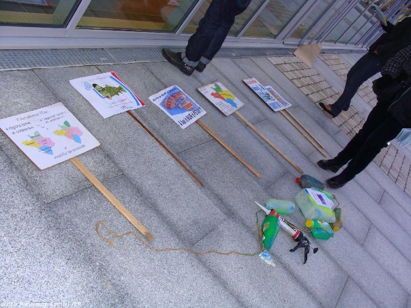 Au pied de l\'Espace régional une partie du décor. Au pied de l\'Espace régional une partie du décor.