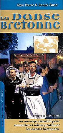 Un des deux livres coécrits à ce jour par Alan Pierre sur la danse bretonne.