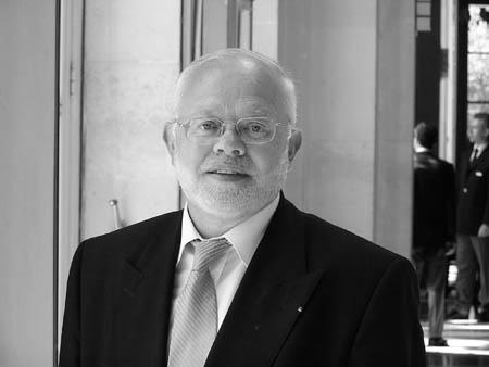 Christian Ménard député du Finistère.