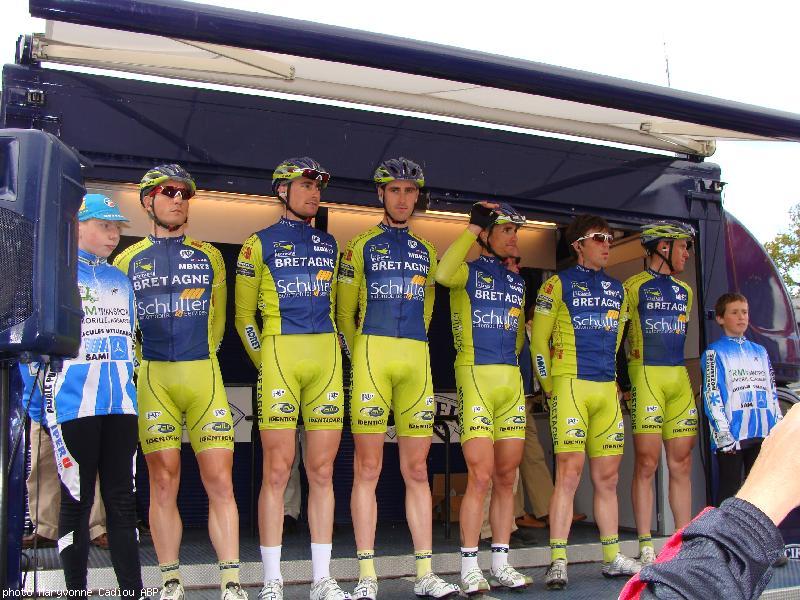 Treffieux. Tour 2009 : Présentation de l'équipe Bretagne-Schuller.