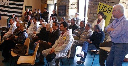 Conférence à Ploufragan. (Photo UDB Yaouank). Conférence à Ploufragan. (Photo UDB Yaouank).