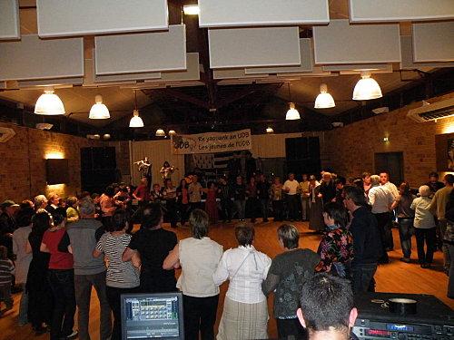 Fest-noz à Carhaix. Fest-noz à Carhaix.