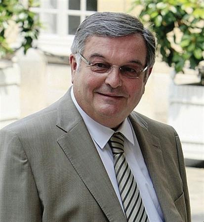 Michel Mercier. Ministre de l'Espace rural et de l'Aménagement du territoire.
