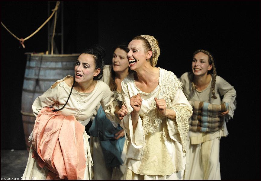 Strollad La Rampe Tio (Montpellier) - Aristofanada.