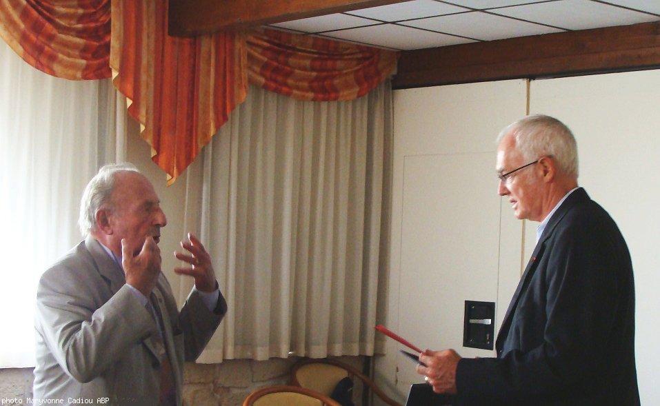 Henri Lécuyer et Louis-Paul Heusaff. Henri Lécuyer et Louis-Paul Heusaff.