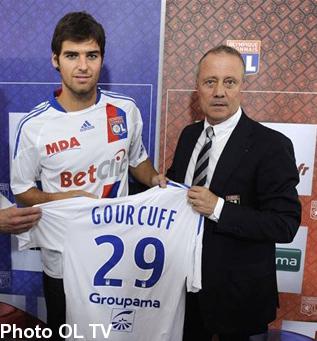Yoann Gourcuff et Bernard Lacombe lors de la présentation à la presse