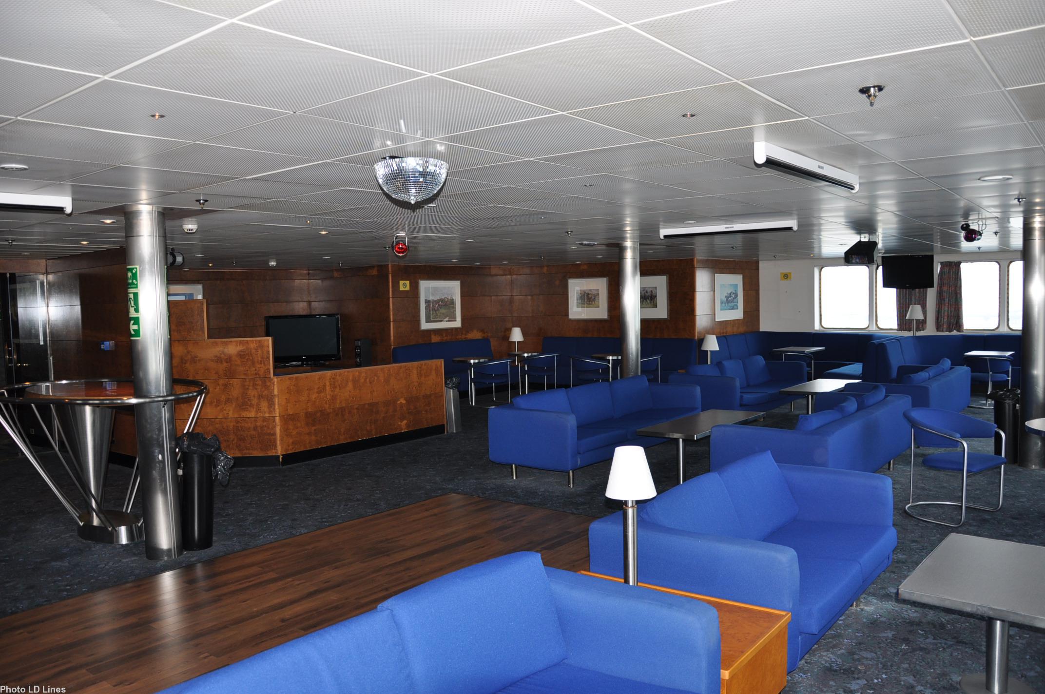 Le Norman Bridge. Salon. Le Norman Bridge. Salon.