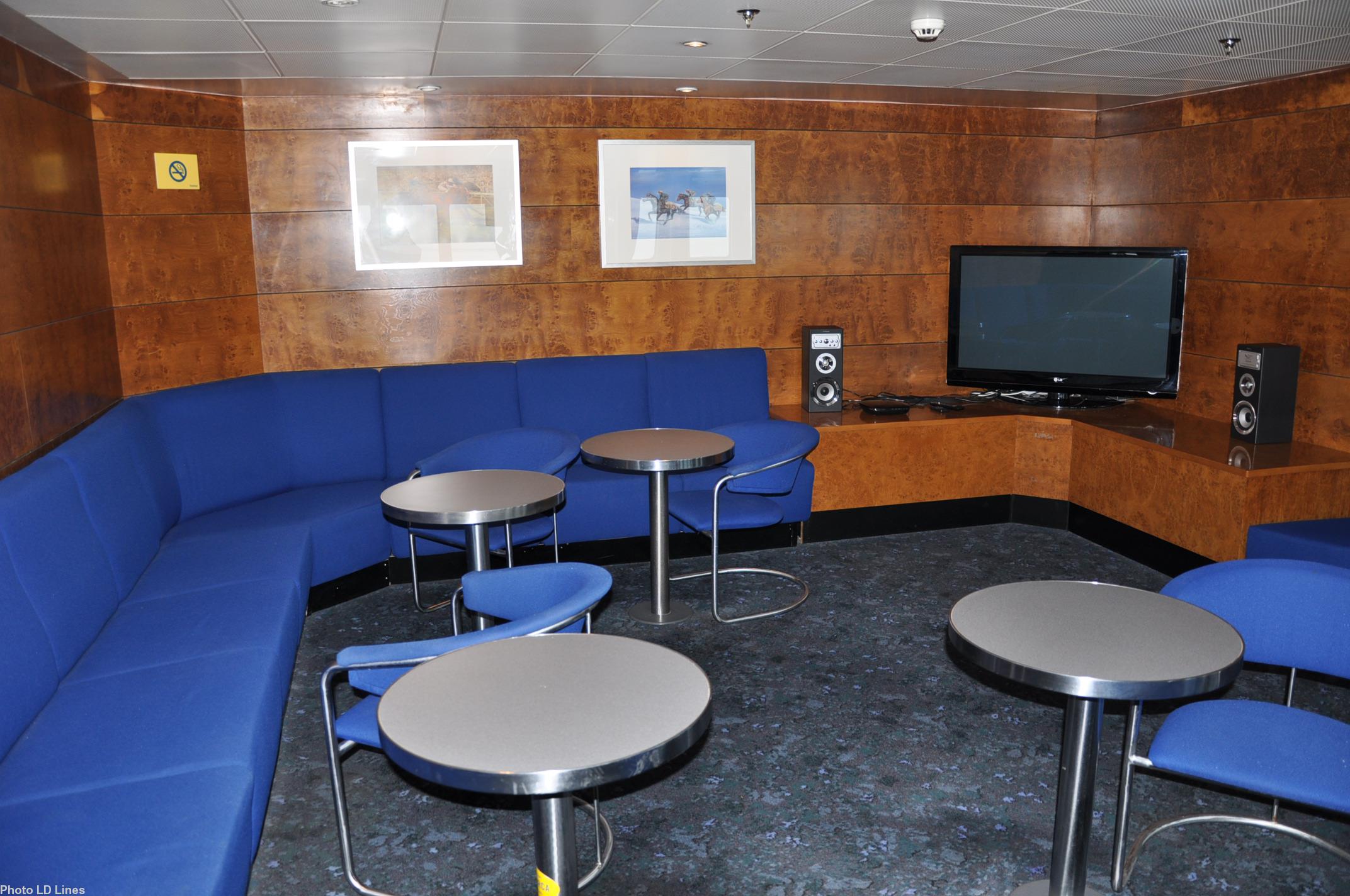 Le Norman Bridge. Salon. Le Norman Bridge. Salon.