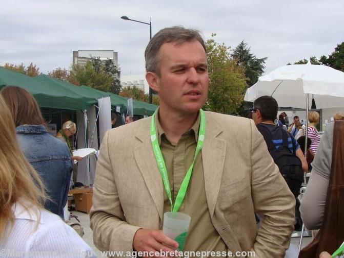 François de Rugy à Nantes aux Journées d\'été des Écologistes le 20 août 2010.