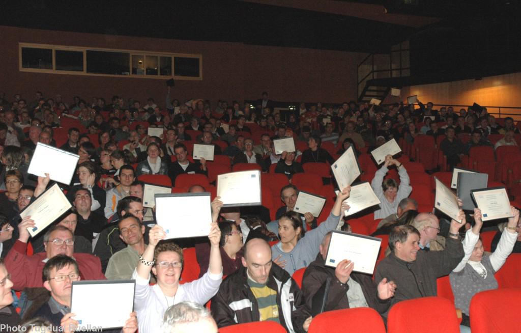Cette attestation est la reconnaissance d\'un parcours professionnel. Le dispositif a reçu le soutien de l\'Europe et essaime actuellement dans plusieurs régions de France.