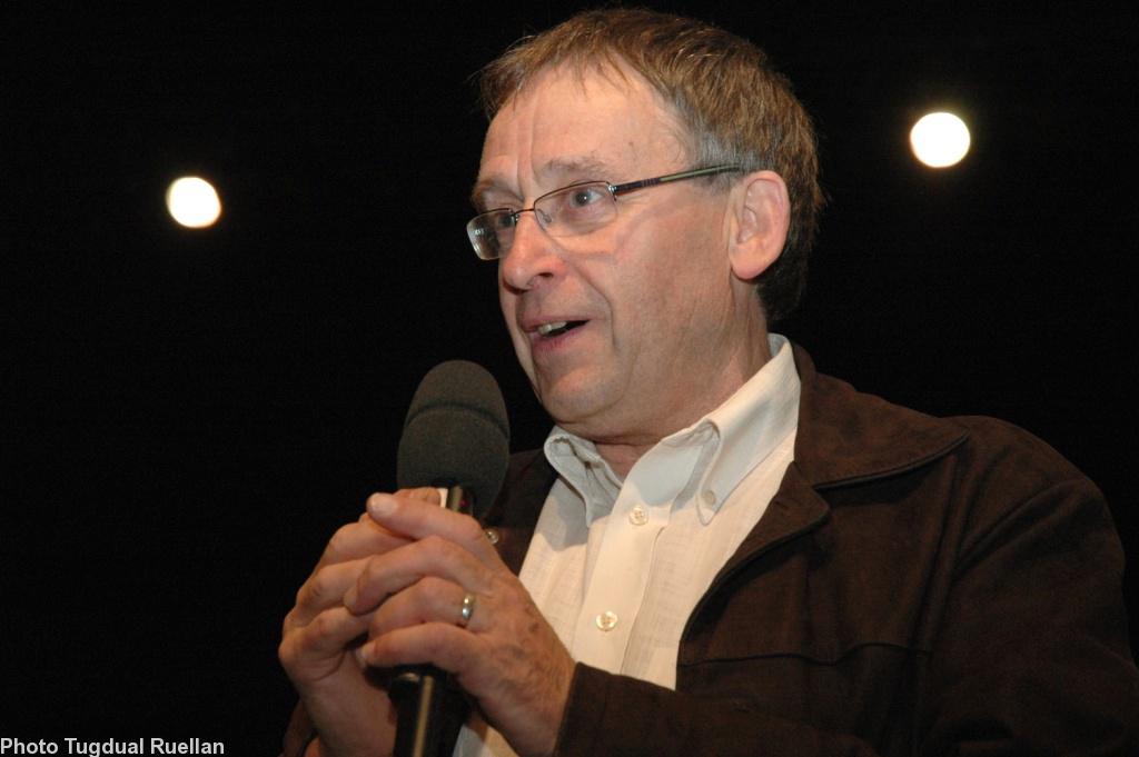 Pierrot Amoureux animateur du dispositif a reçu un hommage fort chaleureux et unanime de toute l\'assistance.