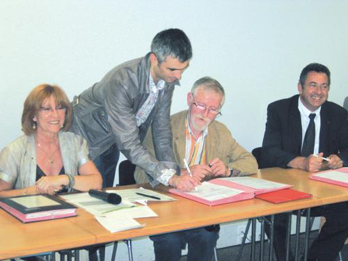 Kevratoù-skoazell war ar bloavezhioù da zont en deus sinet Lionel Buannic gant Rannvro Breizh ha departamantoù Penn-ar-Bed Aodoù-an-Arvor hag ar Mor-Bihan. Chom a ra Il-ha-Gwilen ha Liger-Atlantel e-maez ar jeu avat.