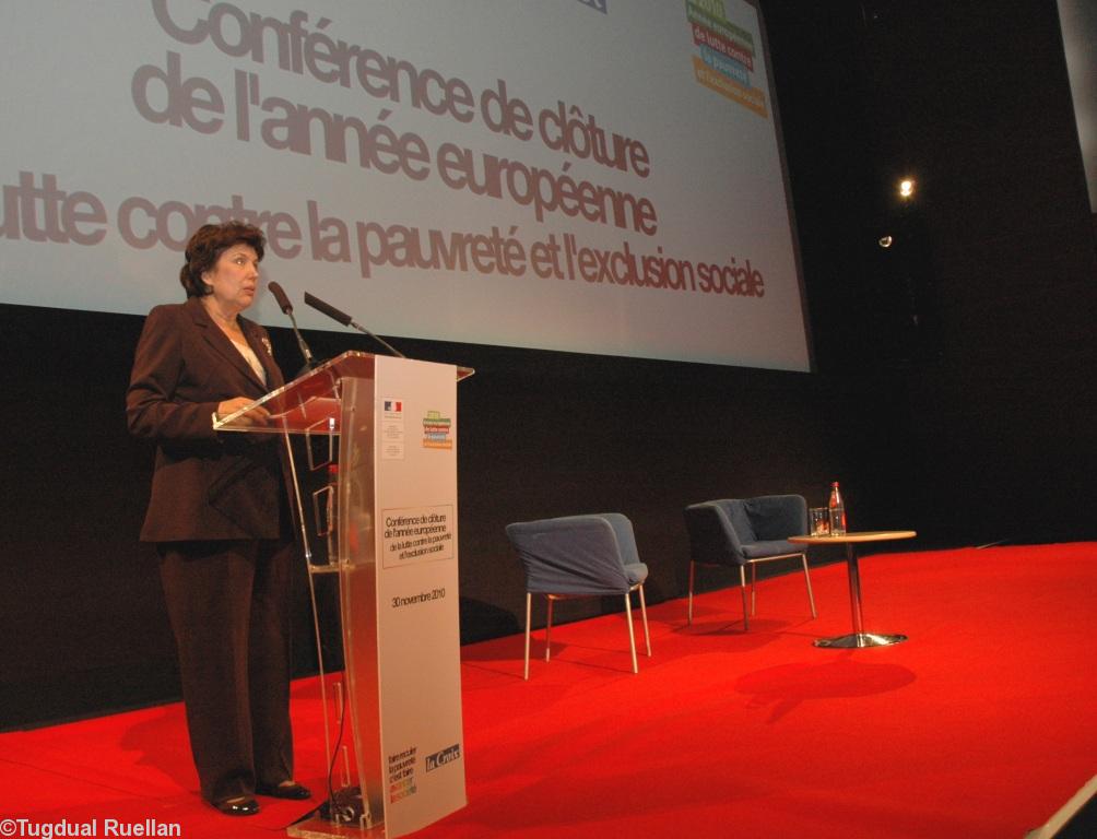 Roselyne Bachelot-Narquin clôturait mardi l\'Année européenne de lutte contre la pauvreté et l\'exclusion sociale.
