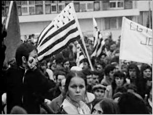 Manif au joint français à Saint-Brieuc en 1972