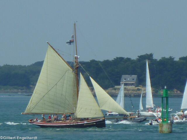 Le <i>Saint Michel II</i>. Une de ses premières navigations depuis son baptême à Nantes le 14 mai dernier. Le <i>Saint Michel II</i>. Une de ses premières navigations depuis son baptême à Nantes le 14 mai dernier.