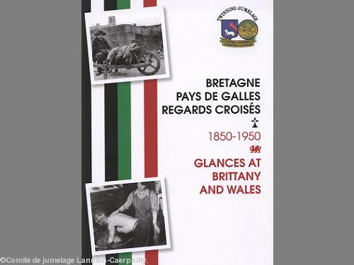 La couverture du livret de 72 pages relatif à l\'exposition.