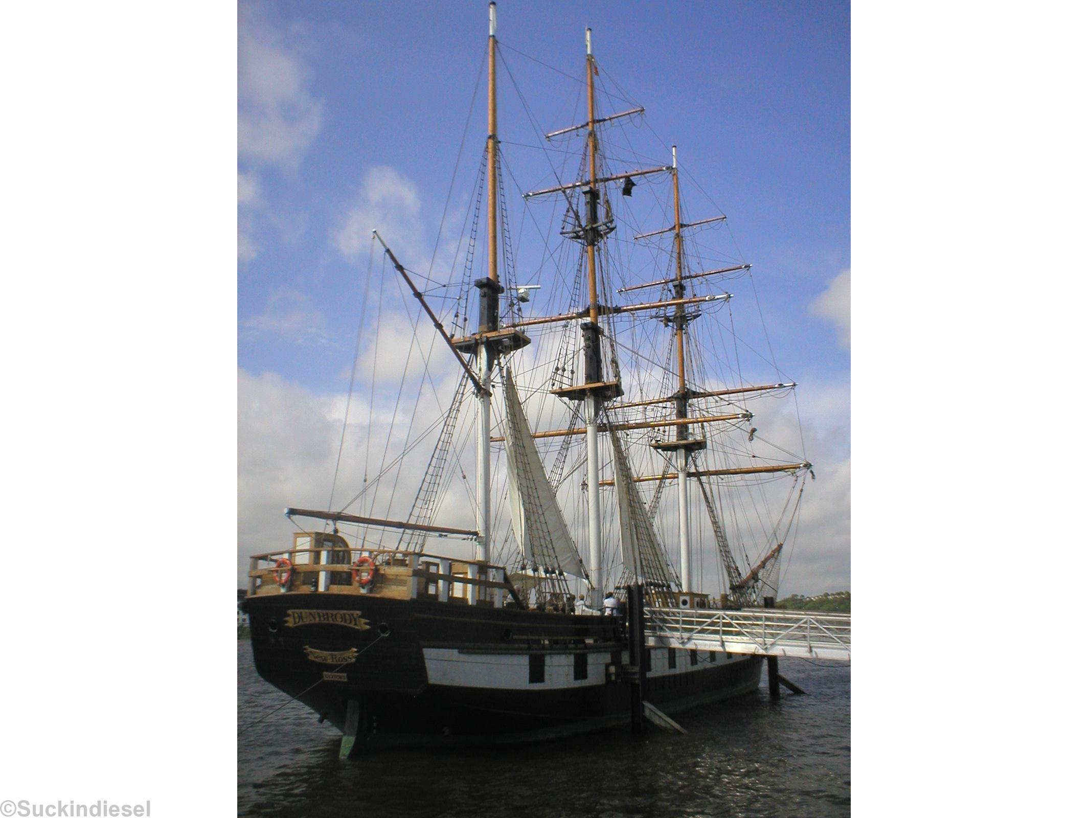 <i>Dunbrody</i> sailing ship June 2007. Photo from English wikipedia. GNU Free Documentation License.