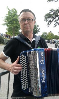 Bertrand Galerne et son accordéon chromatique