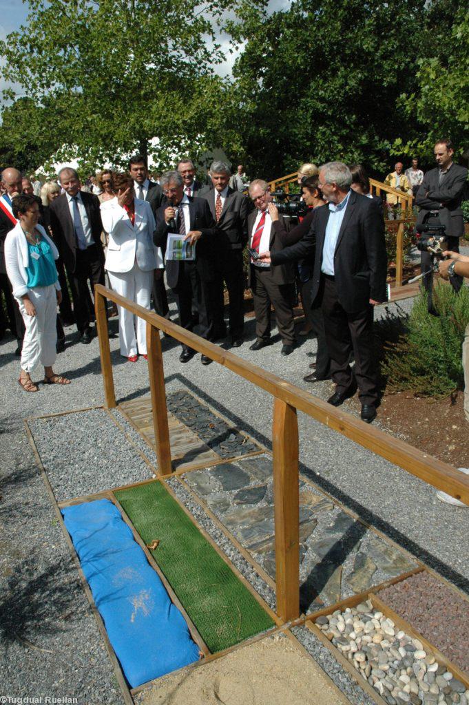 L\'Observatoire régional de santé de Bretagne a
été chargé de mener une évaluation avant
d\'envisager le déploiement de l\'initiative.