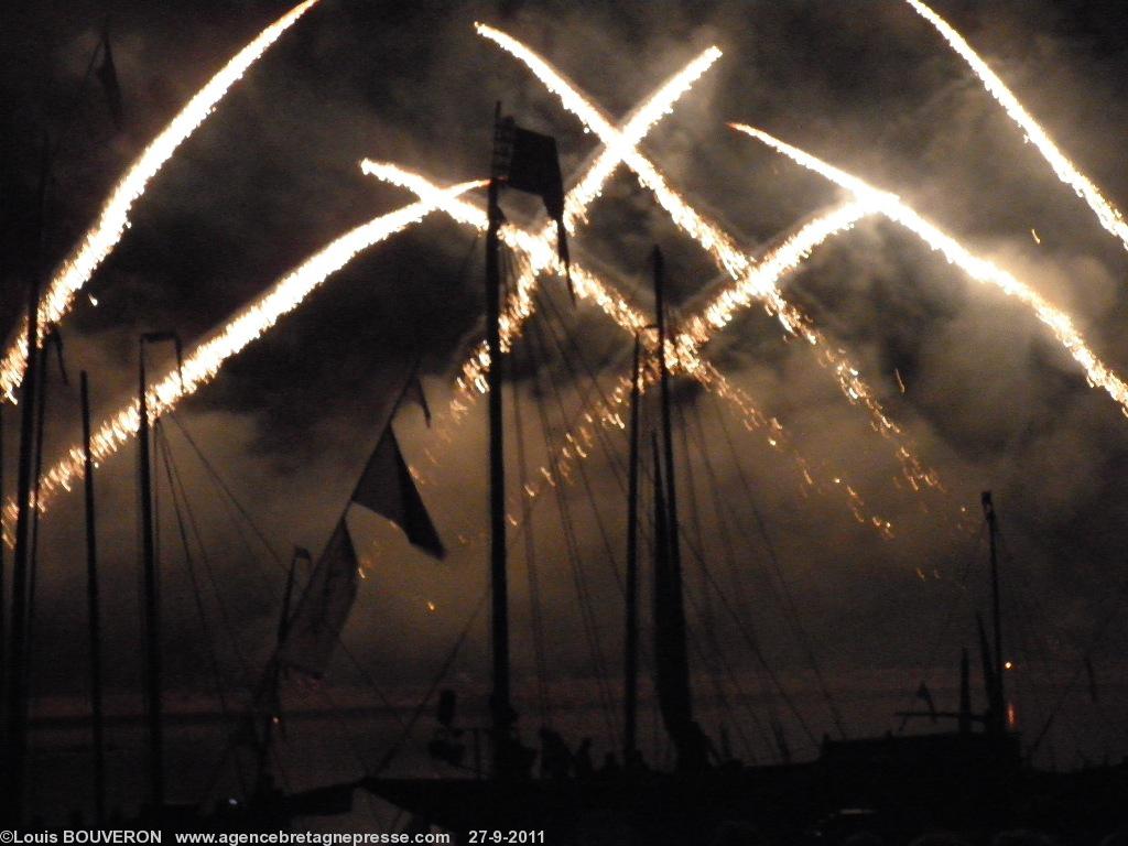 Feu d\'artifice du festival le samedi 24 septembre Feu d\'artifice du festival le samedi 24 septembre