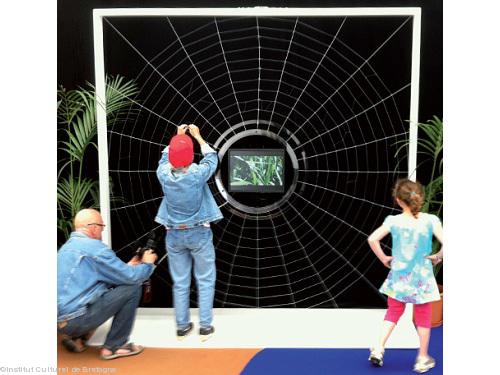 L\'architecture de commun-ication. Toutes illustrations tirées du dossier de presse.