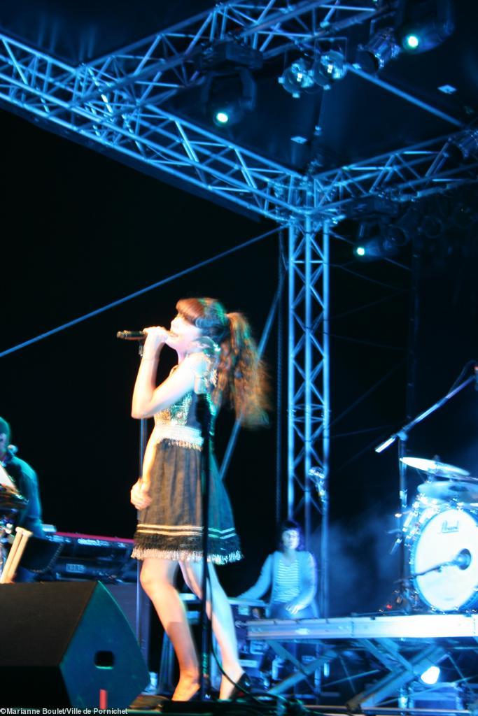 Concert de Nolwenn Leroy à Pornichet le 18 août 2011. Concert de Nolwenn Leroy à Pornichet le 18 août 2011.