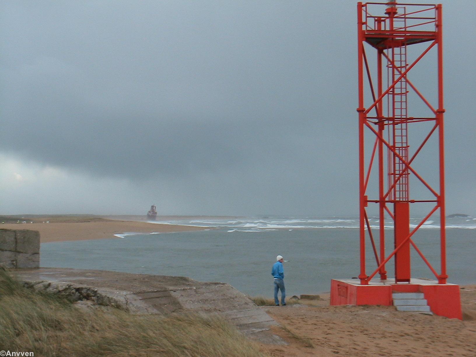 Erdeven. Le cargo battant pavillon Maltais
échoué. Erdeven. Le cargo battant pavillon Maltais
échoué.