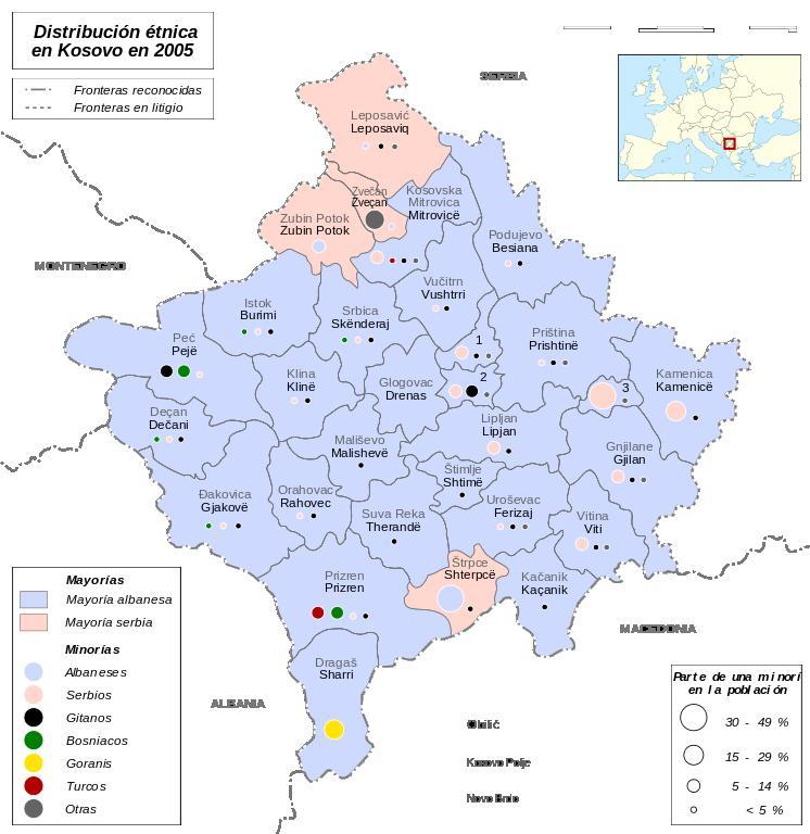 Carte ethnique du Kosovo en 2005 : des mouvements d\'épuration ethnique ayant eu lieu dans les deux camps  les serbes sont aujourd\'hui groupés dans les trois districts du nord.