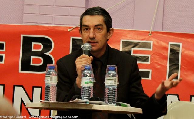 Jean Ollivro. Jean Ollivro.