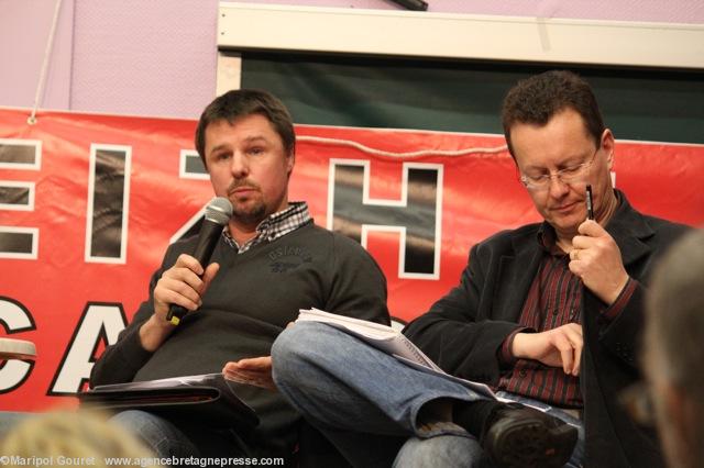 Yvon Ollivier et Christian Guyonvarc\'h. Yvon Ollivier et Christian Guyonvarc\'h.