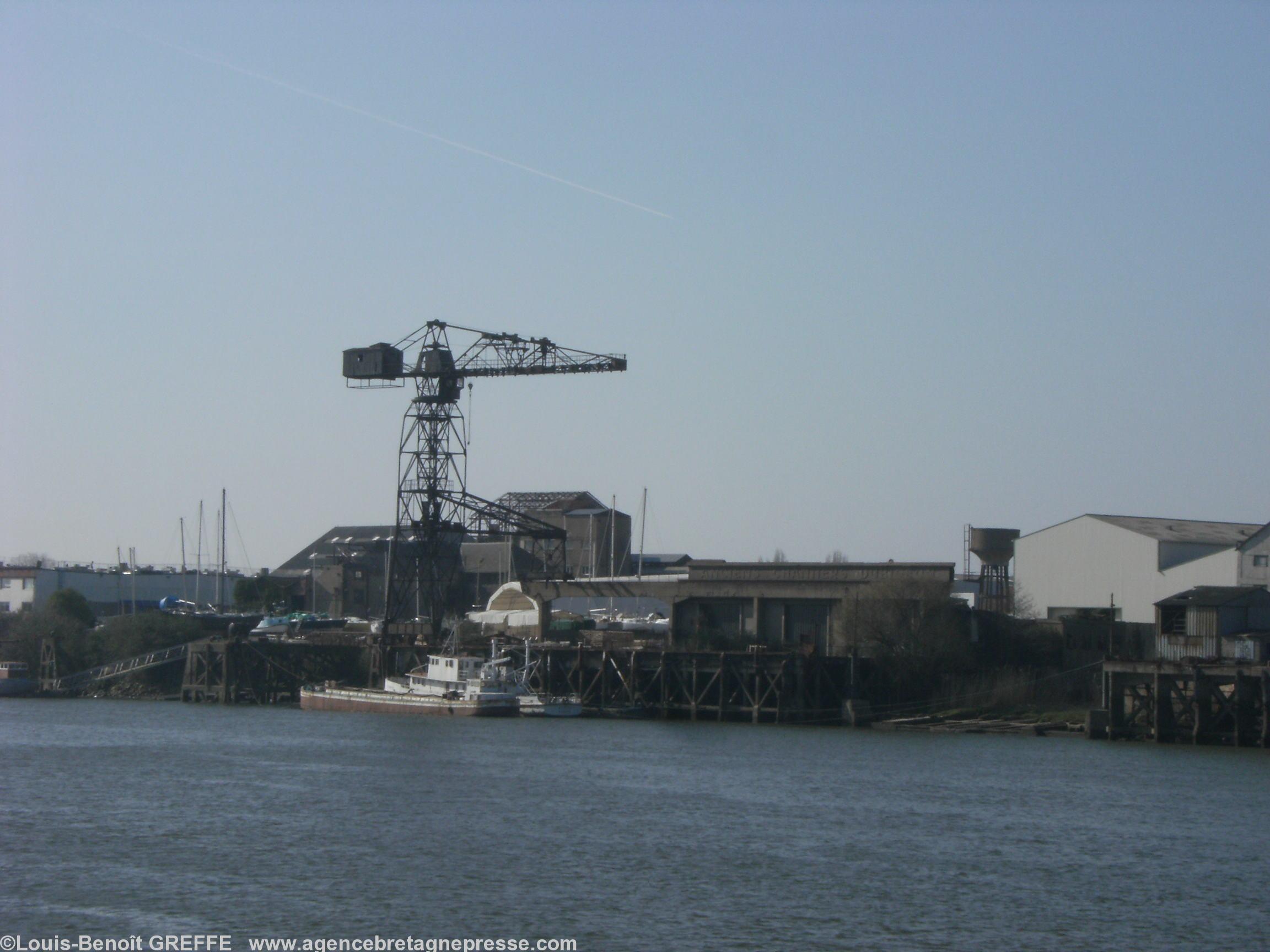 Un paysage post-industriel... et plein d\'activité pourtant. Le paradoxe de Chantenay-lès-Nantes. Un paysage post-industriel... et plein d\'activité pourtant. Le paradoxe de Chantenay-lès-Nantes.