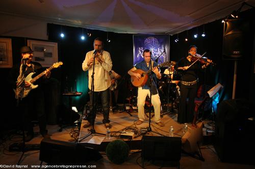 Le groupe Breizh Amazir lors d\'un concert en novembre à la Maison de la Bretagne sous l\'égide de Paris Breton