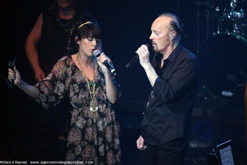 Nolwenn Leroy en duo avec Alan Stivell à l\'Olympia.