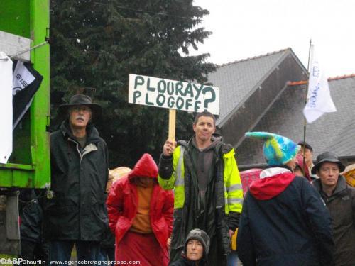 PLouray - projet de décharge où devaient être stockés les déchets de Brennilis - le groupe GDE a cédé devant la détermination des habitants.