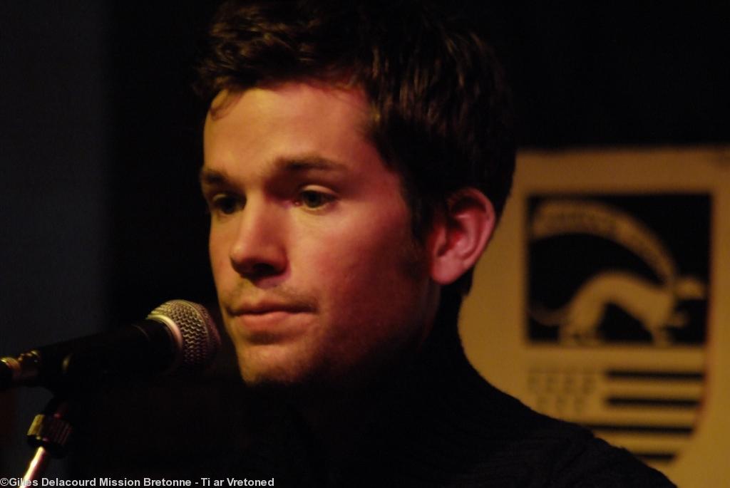 Goulven au Kan ar Bobl Paris 2011