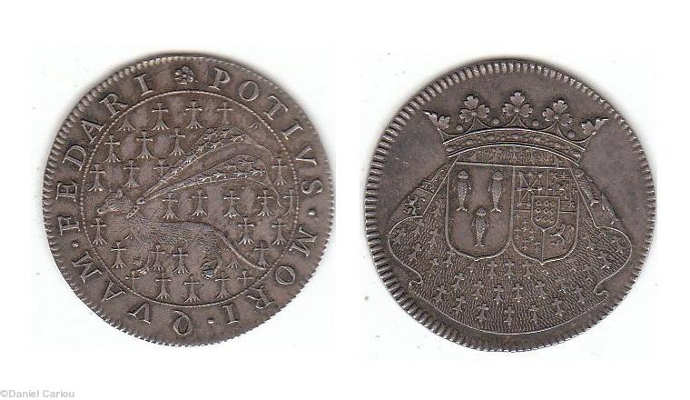 Jeton de cuivre du duc de Rohan-Chabot président de la noblesse lors de la tenue de 1647 (recto et verso). Jeton de cuivre du duc de Rohan-Chabot président de la noblesse lors de la tenue de 1647 (recto et verso).