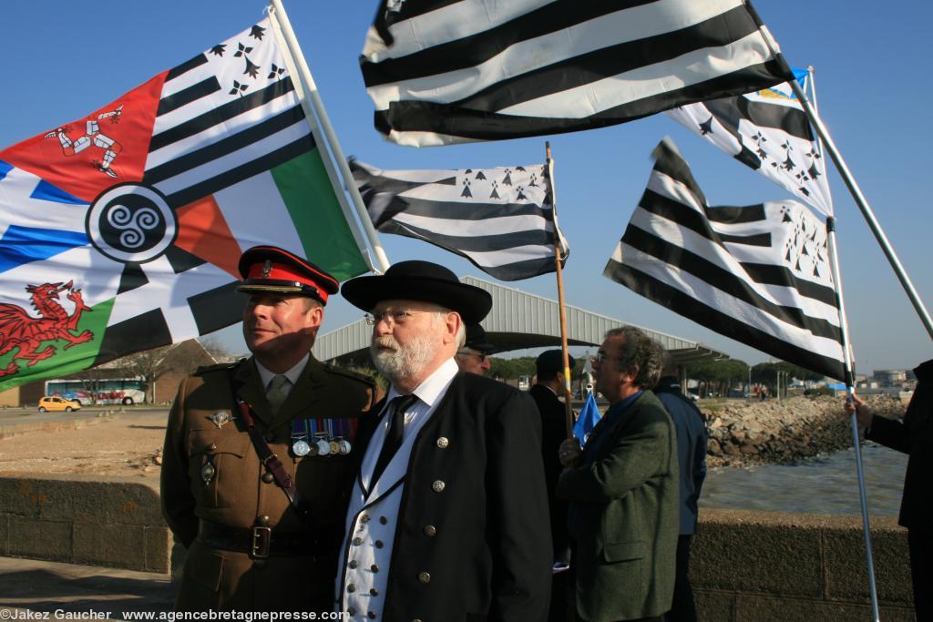 L\'union entre Bretons et Britanniques à Saint-Nazaire