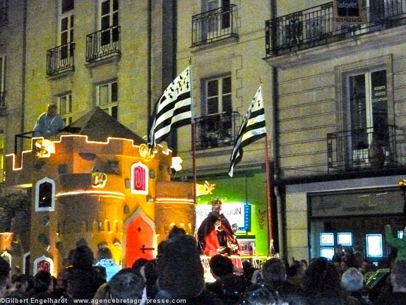 Carnaval de Nantes 2012. Samedi 7 avril au soir. Carnaval de Nantes 2012. Samedi 7 avril au soir.